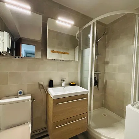 아파트 T2 Avec Jardin Et Parking Proche - Fr-1-309-543 *